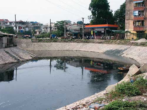 Trường hợp có lượng nước thải trung bình trong năm tính phí dưới 20 m3/ngày đêm, số phí cố định phải nộp là: 1.500.000 đồng/năm.