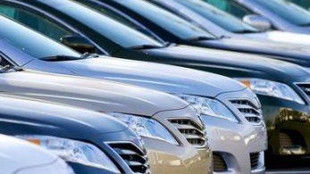 Hiện ba nhóm đối tượng được tạm nhập khẩu miễn thuế xe ôtô miễn trừ, ưu đãi khi nhập khẩu xe ôtô vào Việt Nam.