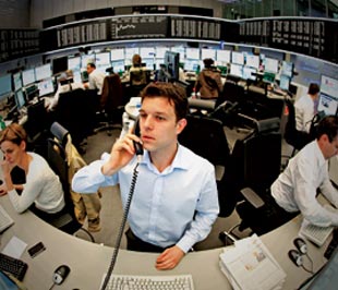 Chìa khóa thành công của những sàn giao dịch mới là tốc độ cao và chi phí thấp - Ảnh: Business Week.