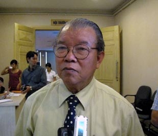 "Cần phải có một chính sách cụ thể để làm thế nào người nông dân thấy là cần phải vào hợp tác xã" - Ảnh: Từ Nguyên.