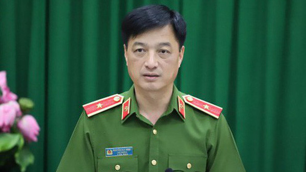 Thiếu tướng Nguyễn Duy Ngọc, Thứ trưởng Bộ Công an, kiêm Phó chủ tịch Ủy ban An toàn giao thông Quốc gia thay Trung ướng Nguyễn Văn Sơn, Thứ trưởng Bộ Công an được phân công theo dõi nhiệm vụ khác.