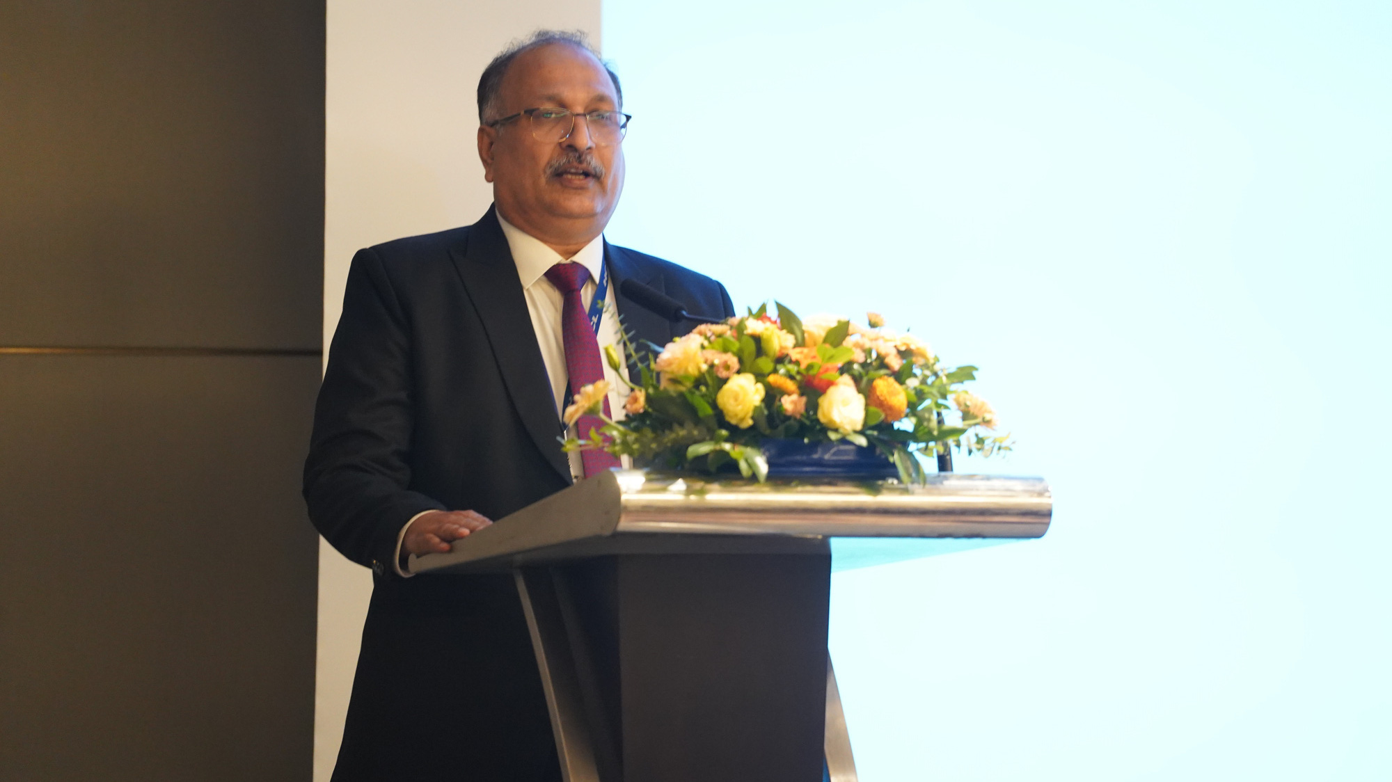 Ông Sanjay Gupta - Phó Chủ tịch Tập đoàn HCL Technologies chia sẻ tại sự kiện.