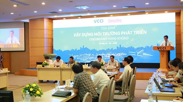 Ông Vũ Tiến Lộc, Chủ tịch VCCI phát biểu tại Hội thảo.