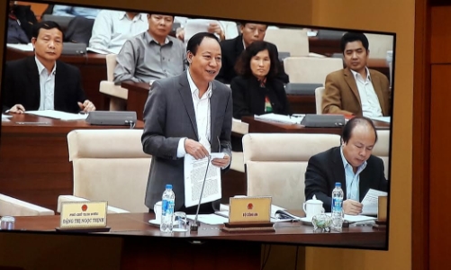 Còn nhiều băn khoăn về luật hoá quy định nổ súng