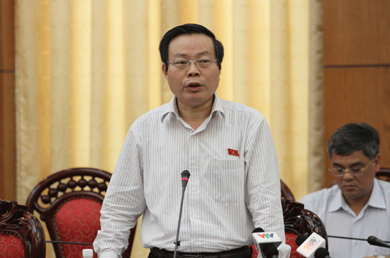 Khắc phục “bệnh thừa tiền” để tái cơ cấu kinh tế