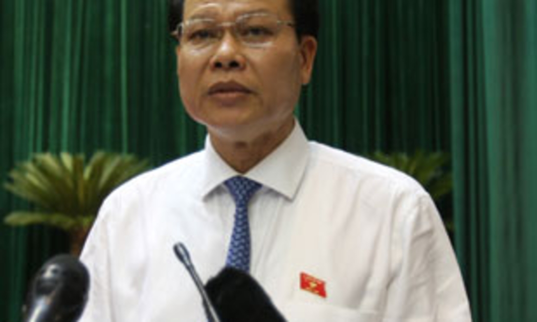 Bộ trưởng Vũ Văn Ninh không vắng mặt tại vị trí người trả lời chất vấn bất cứ kỳ họp nào của Quốc hội khóa 12.