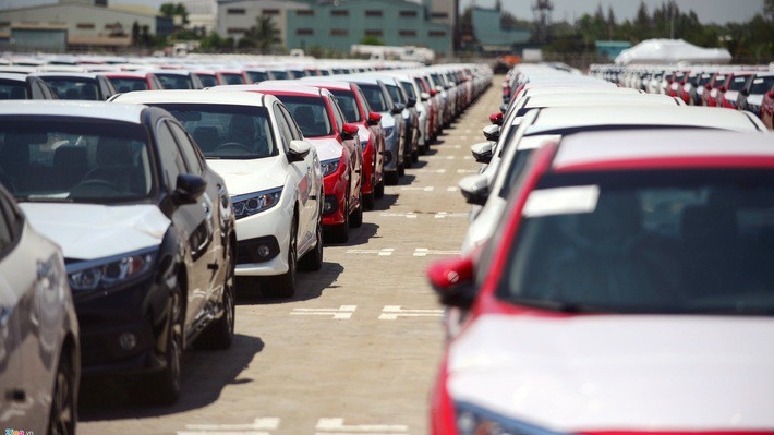 Nhóm công tác thuế cho rằng mức trần để khấu trừ khi tính thuế tiêu thụ đặc biệt cho ôtô nhập khẩucần tăng từ 7% đến 15%.