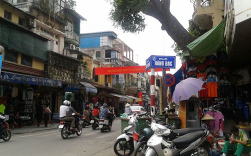 Thành phố không cho phép xây dựng các công trình nhà ở có quy mô dân số lớn trong khu vực phố cổ.<br>