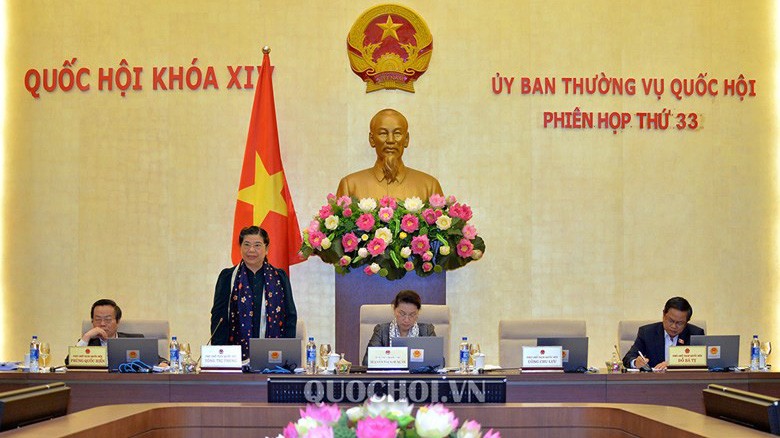 Phó chủ tịch Quốc hội Tòng Thị Phóng cho rằng trong chất vấn nên quay lại việc gợi ý một số chuyên đề để một số bộ trưởng trả lời.