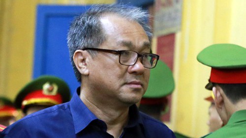 Hiệp hội Ngân hàng Việt Nam ra văn bản số 15/HHNN-PLNV về việc: “Phản ánh của 3 ngân hàng thương mại về nội dung liên quan đến vụ án Phạm Công Danh và đồng phạm” gửi lên các cấp lãnh đạo.