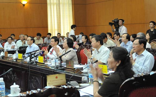 Một phiên chất vấn do Ủy ban Thường vụ Quốc hội tổ chức - Ảnh: CTV<br>