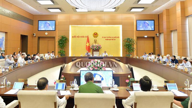 Toàn cảnh phiên giám sát của Uỷ ban Thường vụ Quốc hội. 