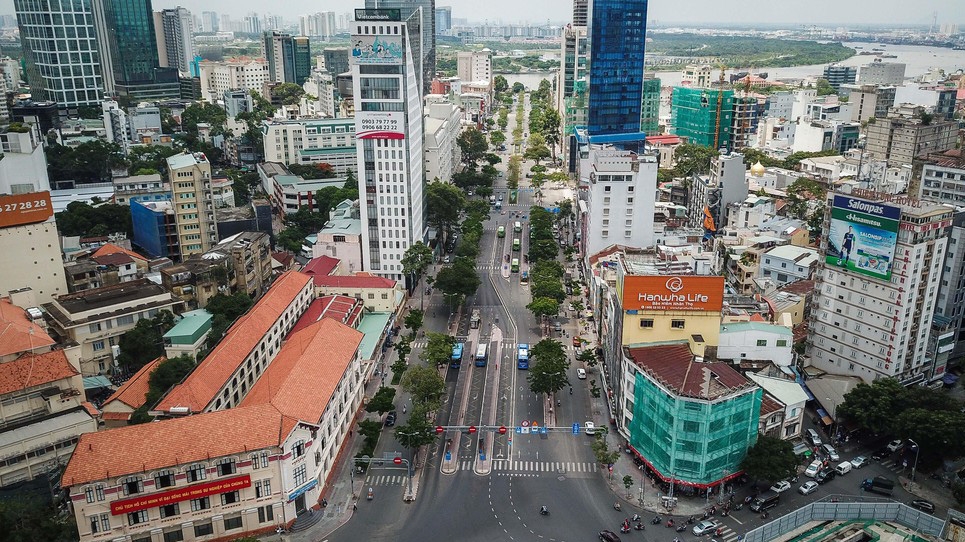 Theo HoREA, khung giá đất ở tại các đô thị, đặc biệt là Hà Nội và Tp.HCM còn nhiều hạn chế, dẫn đến tình trạng giá đất trong Bảng giá đất chỉ bằng 30 - 50% giá thực tế.