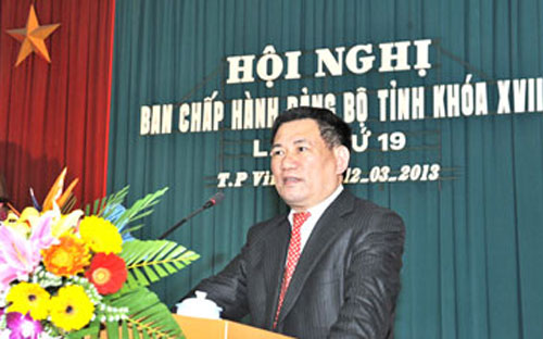Ông Hồ Đức Phớc phát biểu sau khi được bầu làm Bí thư tỉnh ủy Nghệ An chiều 12/3. <br>
