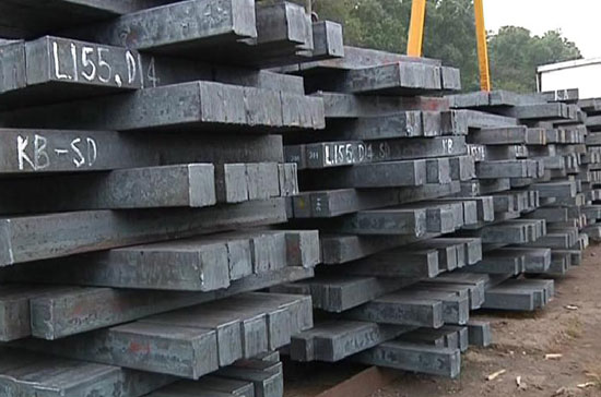 Các doanh nghiệp sản xuất thép đã chủ động hơn về nguồn phôi.