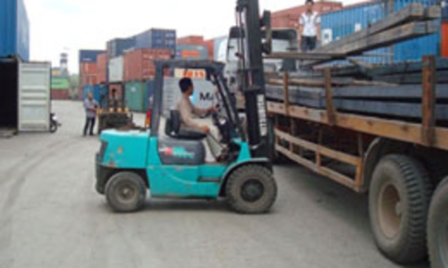 Giá thép sẽ còn tăng cao?