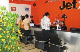 Ngoài thanh toán tại các phòng vé, khách hàng của Jetstar Pacific có thể thanh toán qua các ngân hàng mà hãng này đã liên kết.