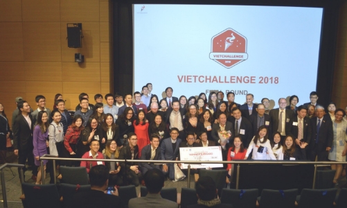 Hơn 200 ý tưởng kinh doanh dự thi VietChallenge 2018