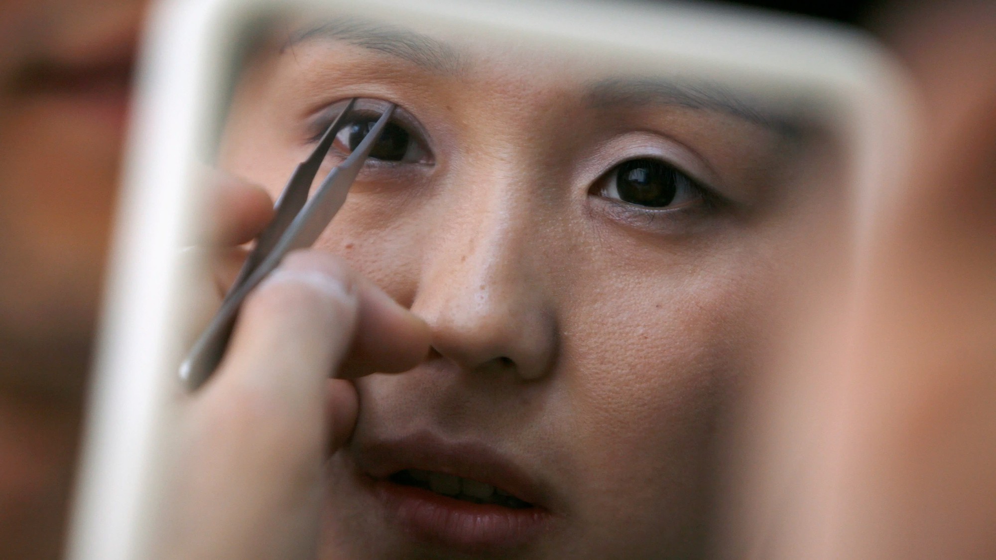 Thị trường phẫu thuật thẩm mỹ của Trung Quốc được dự báo sẽ tăng trưởng đạt giá trị 52,4 tỷ USD vào năm 2023 - Ảnh: Reuters.