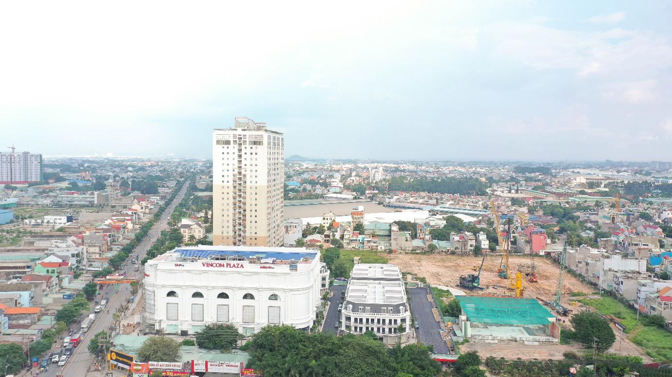 Khu căn hộ Charm Plaza gây sức hút khi có Vincom Dĩ An trong khuôn viên