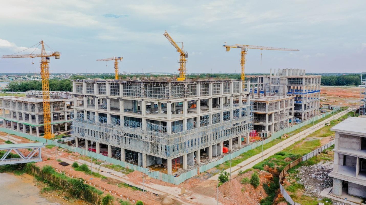 Sự “lột xác ngoạn mục” của thị xã Bến Cát sau 3 năm - Ảnh 4.