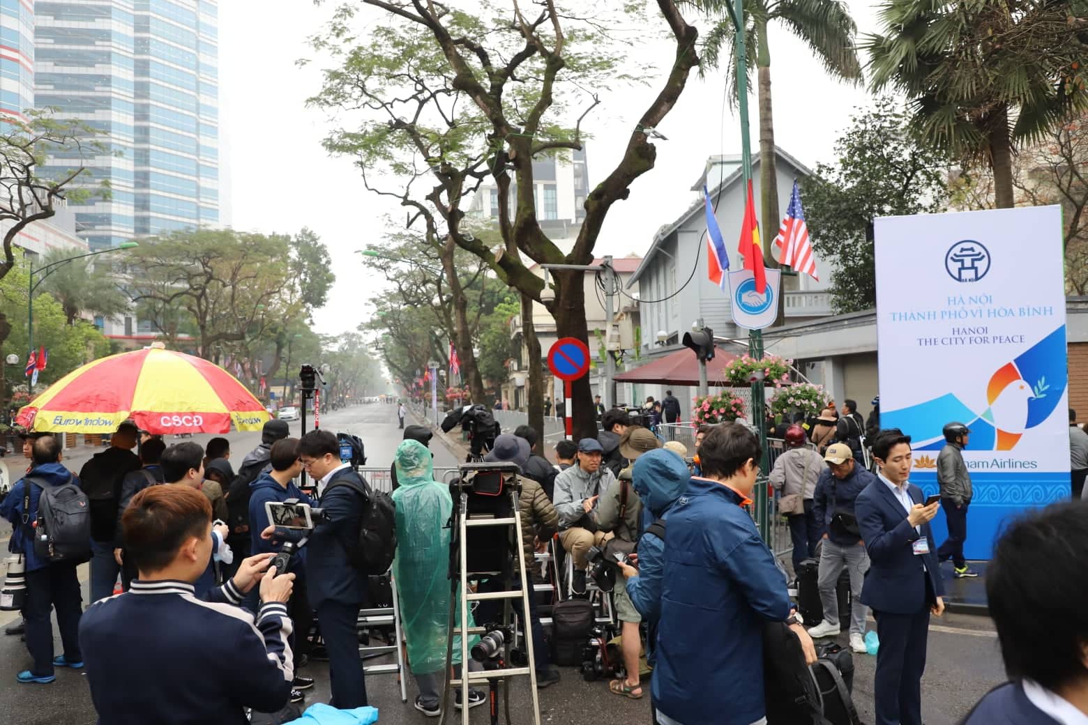 Chủ tịch Triều Tiên Kim Jong-un đến Hà Nội - Ảnh 9.