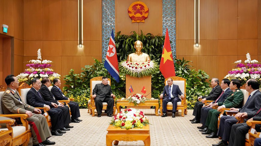 Thủ tướng Nguyễn Xuân Phúc tiếp Chủ tịch Triều tiên Kim Jong-un - Ảnh: Quang Phúc.