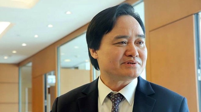 Bộ trưởng Bộ Giáo dục và Đào tạo Phùng Xuân Nhạ.