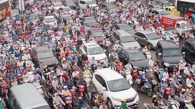 Phương tiện cá nhân được cho là có tác động gây ảnh hưởng đến chất lượng không khí Hà Nội. Ảnh minh họa. 