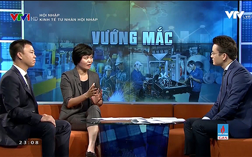 Chương trình “Hội nhập: Thách thức và Cơ hội” phát sóng vào khung giờ 22h45 - 23h15 trên kênh VTV1 Đài Truyền hình Việt Nam. 