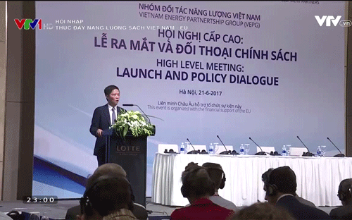 Vào ngày 21/6 vừa qua, ông Bruno Angelet - Đại sứ phái đoàn Liên minh 
Châu Âu - cùng Bộ trưởng Bộ Công Thương Trần Tuấn Anh đã chứng kiến lễ 
ra mắt nhóm đối tác năng lượng Việt Nam.