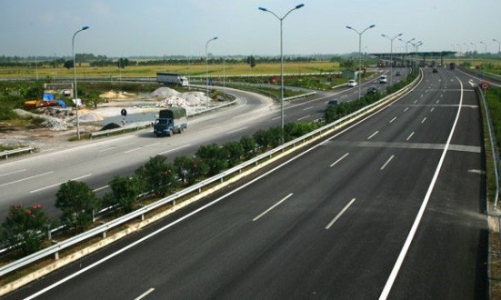 Đề xuất bỏ quy định khống chế lãi suất tại các dự án PPP
