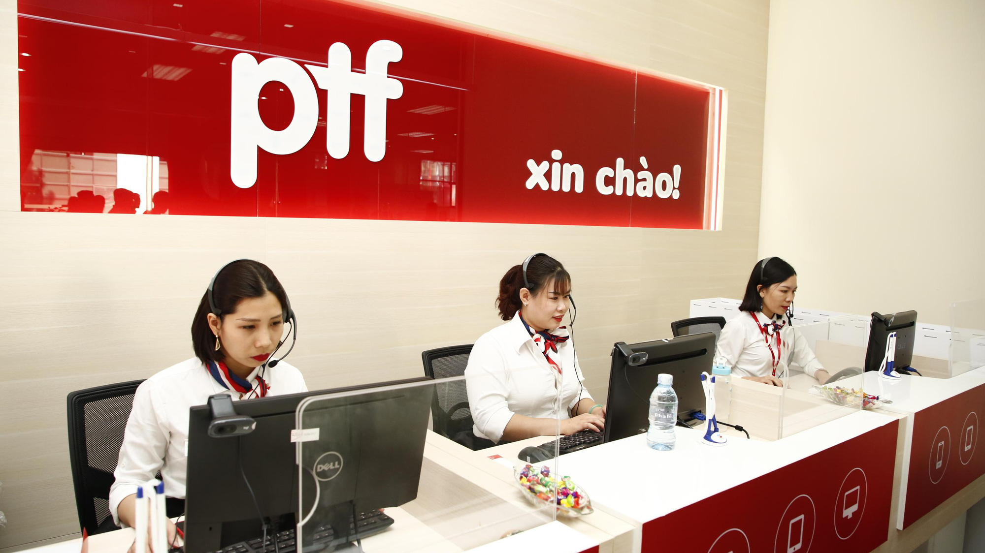 PTF mang đến cho người dùng những trải nghiệm tài chính tốt nhất, đảm bảo quy trình an toàn và hiệu quả.