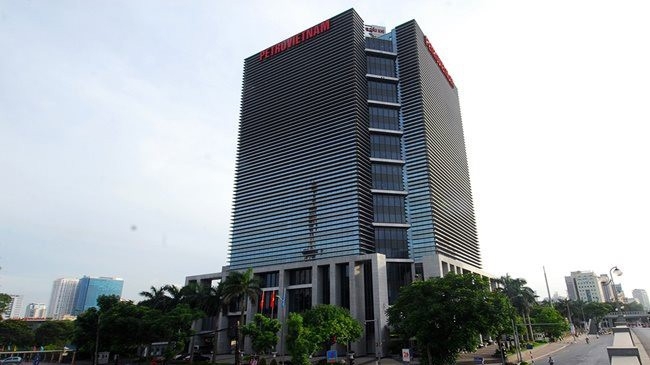 Tập đoàn vượt kế hoạch do giá dầu hồi phục.