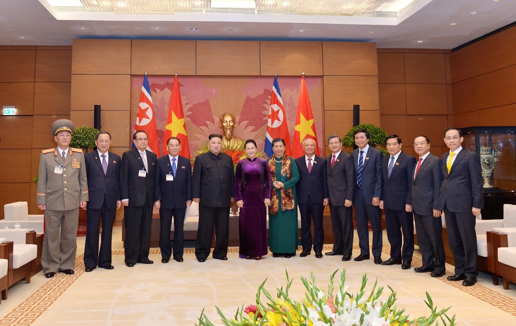 Chủ tịch Quốc hội hội kiến Chủ tịch Triều Tiên  - Ảnh 4.