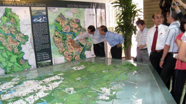 Hội đồng Nhân dân Hà Nội “mổ xẻ” quy hoạch Thủ đô