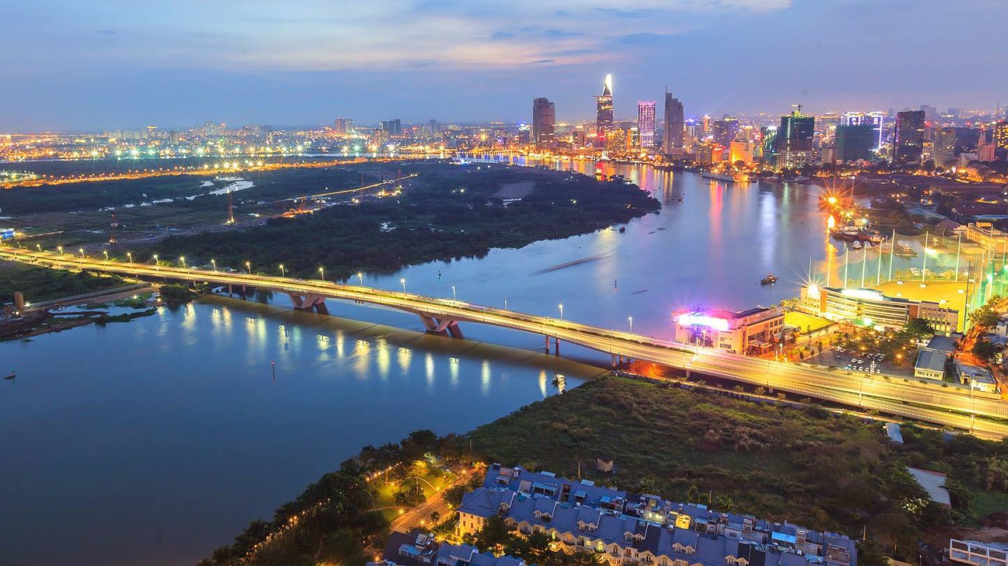 Theo báo cáo của HoREA, cơn sốt giá ảo đất nền phân lô trong những tháng đầu năm 2017 tại một số quận ven và huyện ngoại thành Tp.HCM đã được hạ nhiệt kịp thời - Ảnh: Rever.