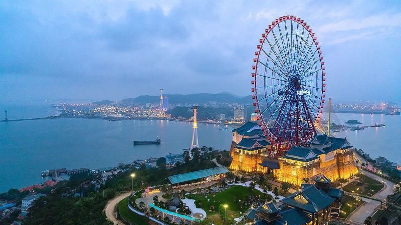 Một góc Thành phố Hạ Long - Quảng Ninh.