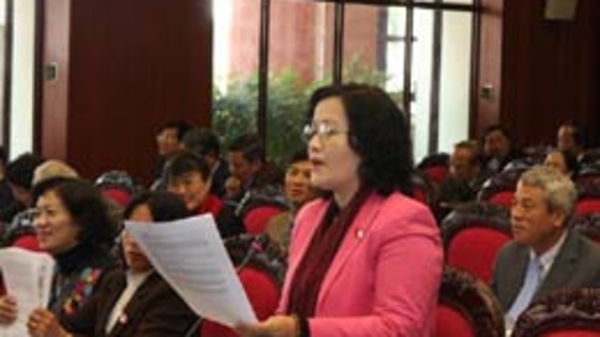 Đổi mới điều kiện “dân kiện quan”