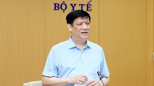 Quyền Bộ trưởng Bộ Y tế Nguyễn Thanh Long chỉ đạo các nội dung về công tác phòng chống dịch Covid-19 tại hội nghị giao ban. Ảnh - Bộ Y tế. 