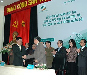 Với khả năng sẵn có của một doanh nghiệp viễn thông lớn, Viettel có khả năng cung cấp Internet băng rộng tới tất cả các trường học từ thành thị cho đến nông thôn hay vùng sâu, vùng xa.