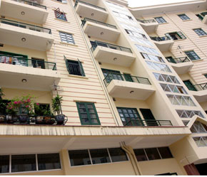 Nếu thông tin về các dự án minh bạch thì không có lý do gì giá bất động sản lại “sốt nóng” liên tục - Ảnh: Việt Tuấn.