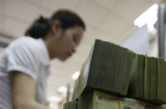 Một vụ trưởng của Ngân hàng Nhà nước cho rằng, muốn lãi suất cơ bản chính xác, khách quan và phù hợp với thị trường thì phải đi từ thị trường - Ảnh: Reuters.