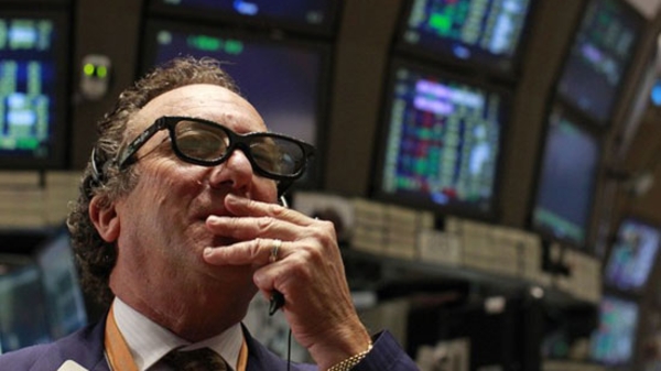 Nút thắt Hy Lạp đẩy Phố Wall trượt dài