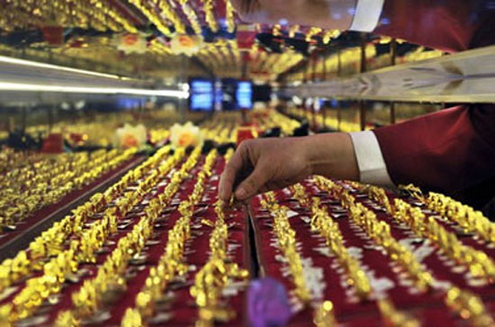 Giá vàng có thể còn chạm ngưỡng 2.300 USD/ounce?