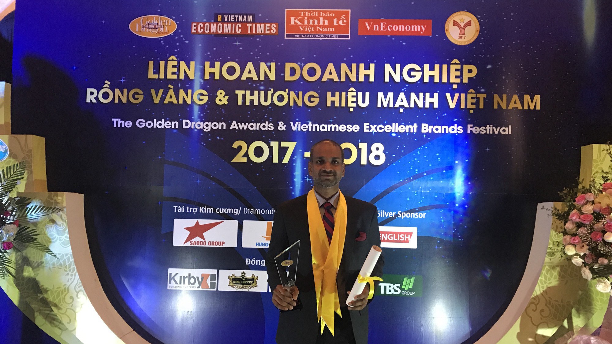 Danh hiệu Rồng Vàng là một trong những ghi nhận xứng đáng dành cho Aviva Việt Nam.