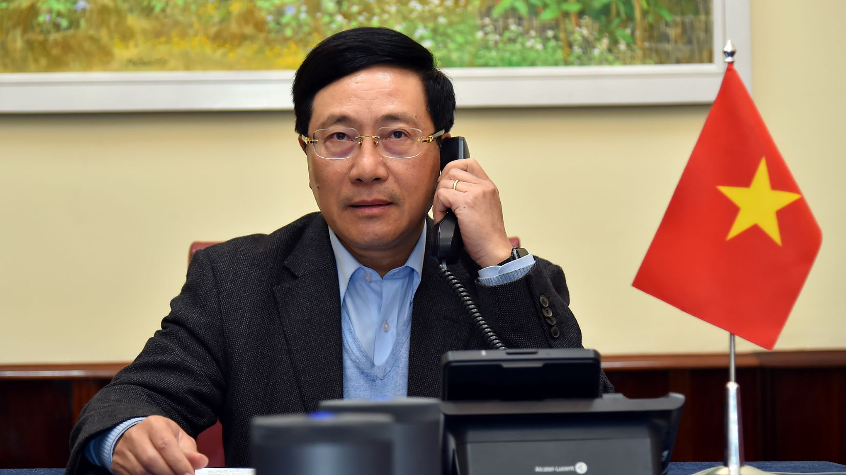 Phó Thủ tướng, Bộ trưởng Ngoại giao Phạm Bình Minh có cuộc điện đàm với Ngoại trưởng Mỹ Mike Pompeo ngày 6/1 - Ảnh: Bộ Ngoại giao