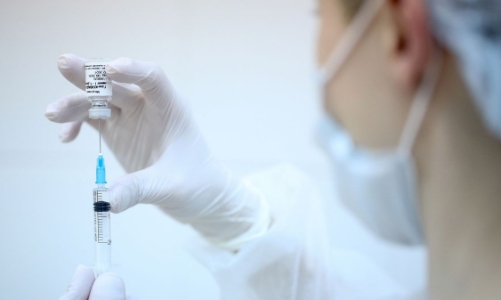 Nga bắt tay sản xuất hàng loạt vắc-xin Covid-19 thứ hai 