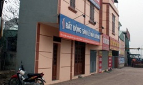 Hà Nội yêu cầu xử lý nhà siêu mỏng, siêu méo trước 15/6