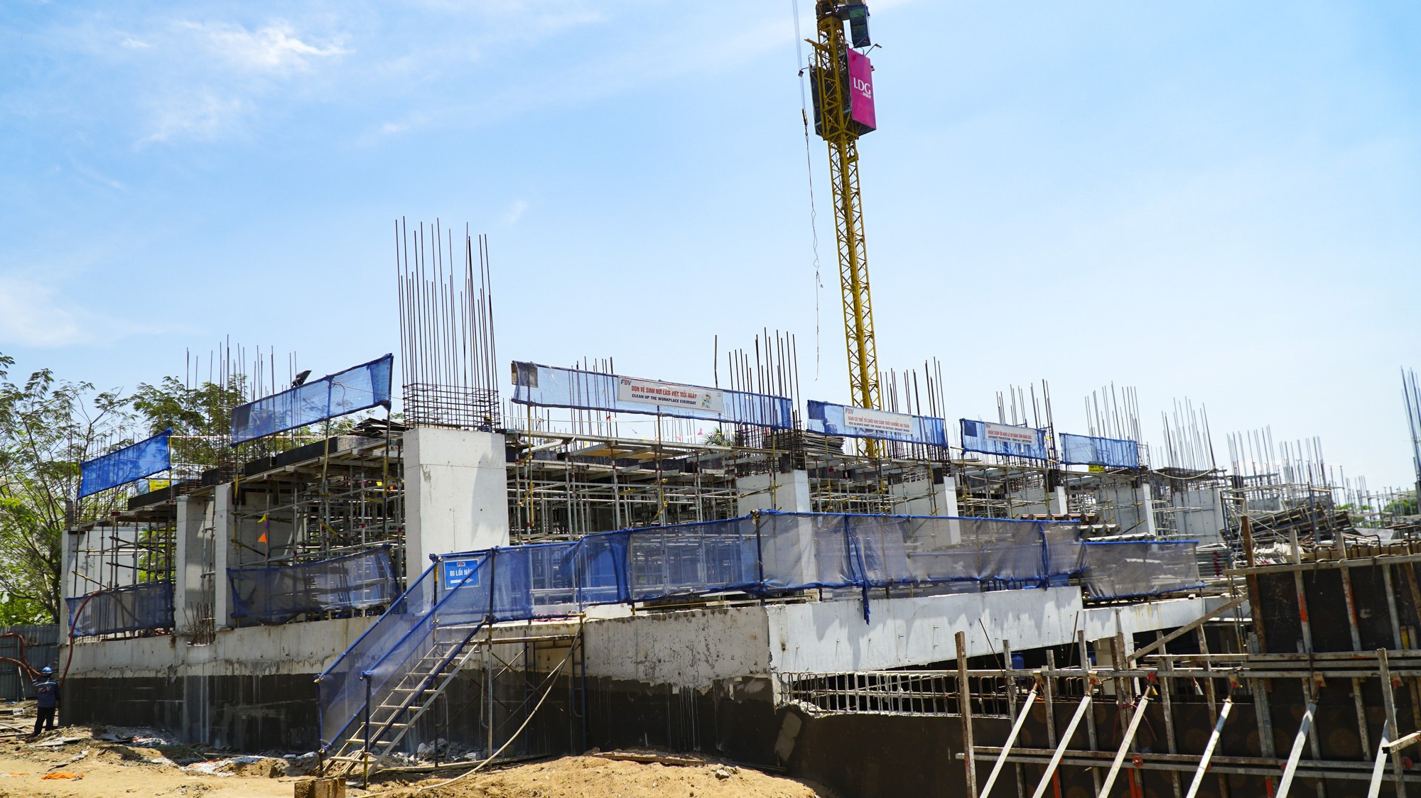 Saigon Intela đã có đầy đủ pháp lý và được Sở Xây dựng nghiệm thu, cấp phép cho việc mở bán dự án. 